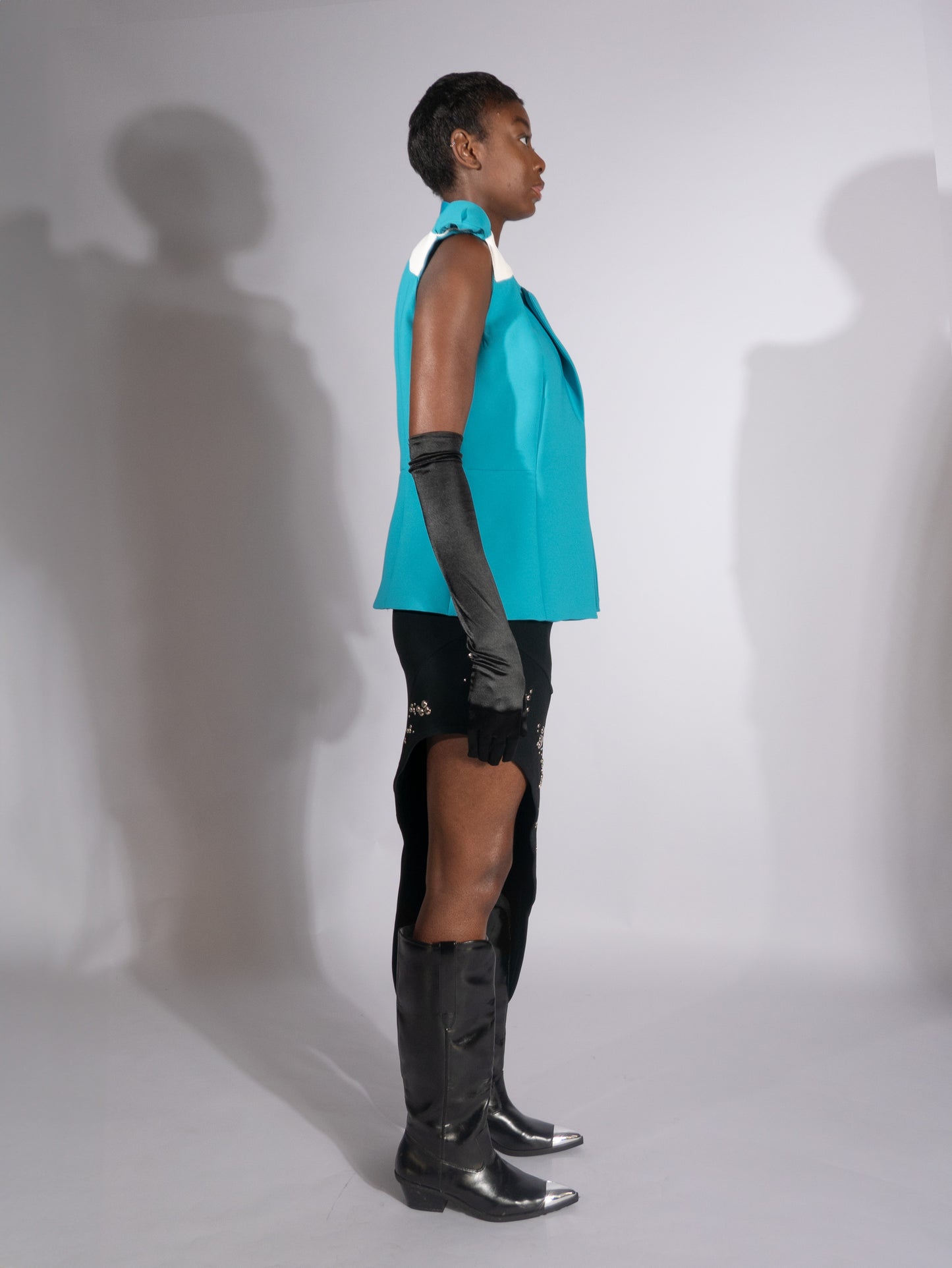 ANNA, jupe asymétrique sertie de rivets argentés