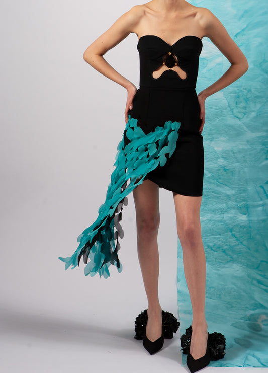 ANITA, robe corset avec mousseline découpée au laser