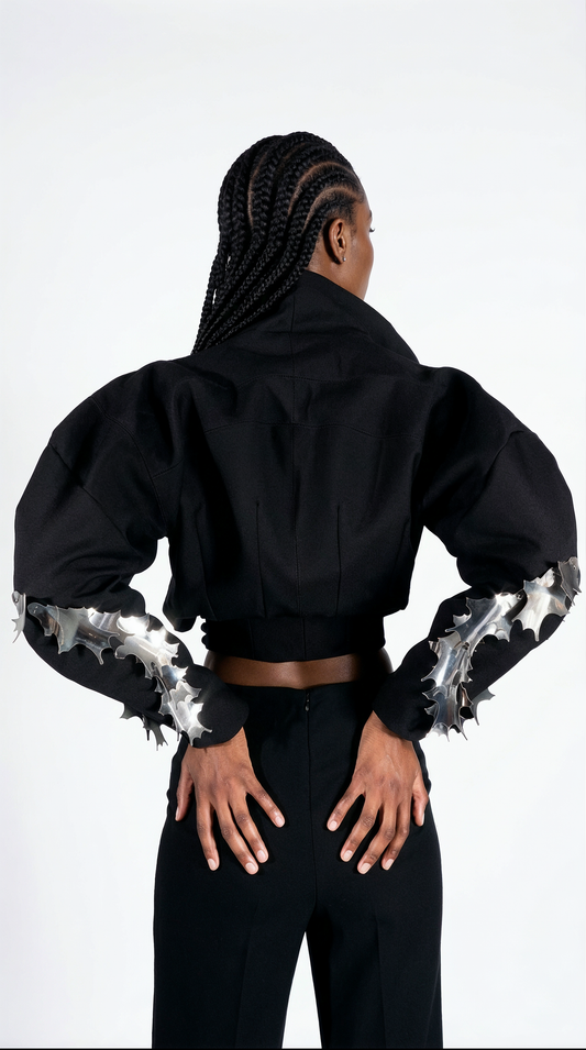 AMBER, boléro à manches raglan, broderie de maxi-sequins